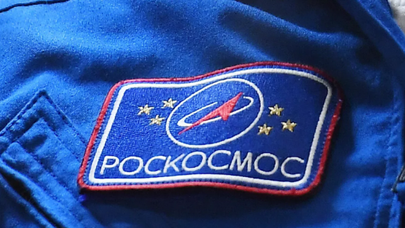 Российские космонавты во время ВКД опередили циклограмму на два часа