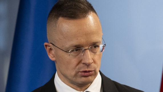 Сийярто: <b>Венгрия</b> не будет блокировать 13-й пакет санкций против России