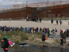 NBC: Белый дом может ужесточить миграционную политику на границе с Мексикой