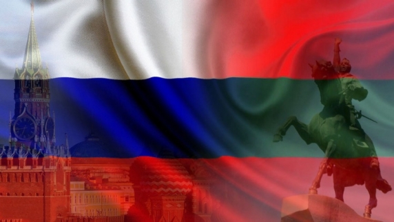 Приднестровье одобрило идею сделать <b>флаг</b> России государственным символом