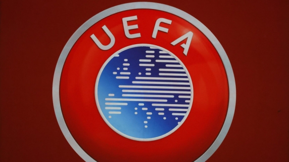 <b>УЕФА</b> сократил заявку сборных на Евро-2024 до 23 футболистов