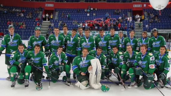 Семеро российских хоккеистов «Толпара» сдали положительные допинг-тесты