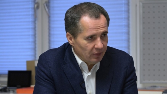 Губернатор Белгородской области Гладков сообщил, что находится под присмотром <b>врач</b>е...