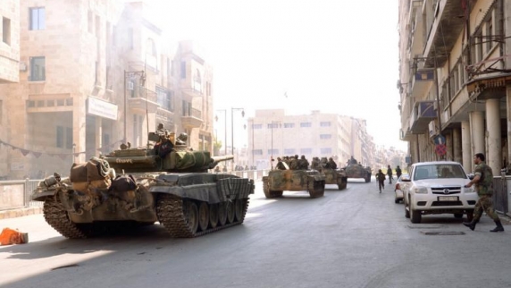 Огромные колонны с подкреплениями Армии Сирии прибывают в Алеппо перед массированным насту...