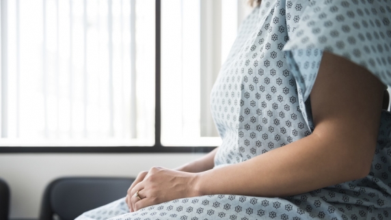 Польский гинеколог во время дебатов об <b>аборт</b>ах сравнила ребёнка с паразитом