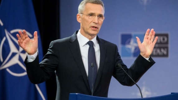 Генсек НАТО заявил о важности <b>диалог</b>а с Россией