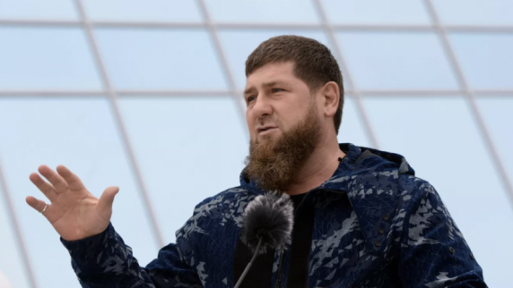 Глава Чечни Кадыров назвал своего сына Адама героем всех мусульман