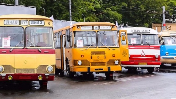 От курортного автобуса-кабриолета до венгерского гиганта