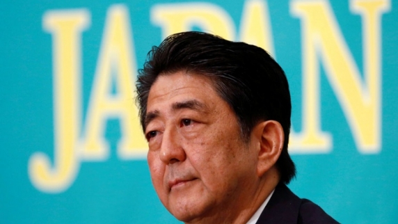 <b>Отношения</b> с Россией открывают для Японии наибольшие возможности, заявил Абэ