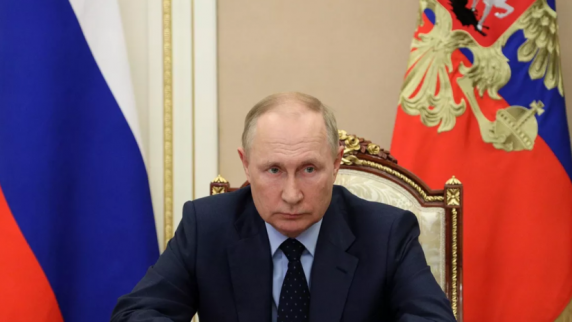 Путин рекомендовал властям Подмосковья и <b>Крым</b>а предусмотреть предоставление военным...