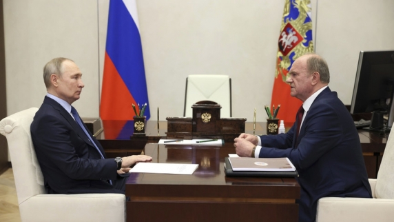 Глава КПРФ Зюганов рассказал, что Путин из-за тяжёлого графика может позвонить ему ночью