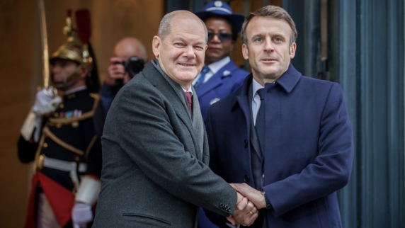 Макрон заявил о планах Франции и ФРГ работать вместе над общими механизмами закупок газа