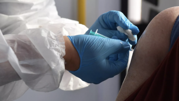В Крыму прививку от гриппа сделали более 700 тысяч человек