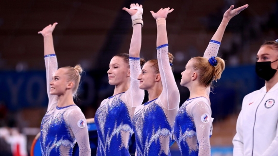 Губерниев эмоционально прокомментировал победу российских гимнасток на ОИ