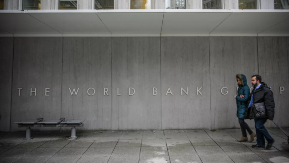 <b>Всемирный банк</b> спрогнозировал замедление роста мировой экономики до 2,1% в 2023 год...
