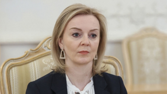 Глава британского МИД Трасс призвала Россию к диалогу во избежание статуса изгоя