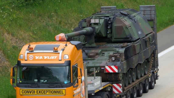 Пушков заявил о расколе в Германии из-за поставок оружия на Украину