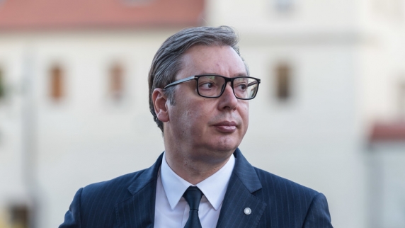 Президент Сербии Вучич назвал плохим решением ордер МУС в отношении Путина