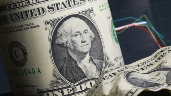 Аналитик Левченко спрогнозировал дальнейшее снижение роли доллара США в мире