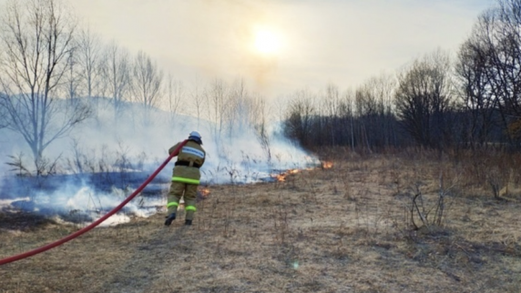 В Красноярском крае загорелись три жилых дома