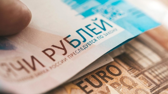 Курс евро поднялся выше 86 рублей