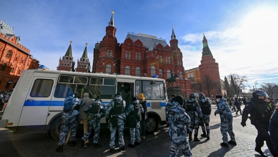 <b>МВД</b>: в несогласованной акции в Москве приняли участие около 2,5 тысячи человек