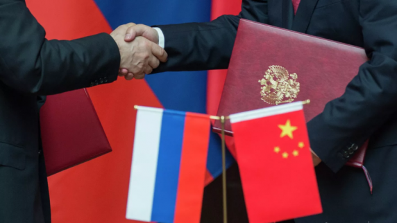 <b>Си Цзиньпин</b> заявил, что Россия и Китай являются добрыми соседями и надёжными партнё...