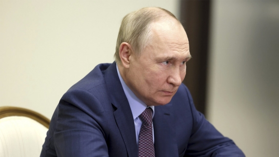 Путин заявил, что психологические службы в России пока не развиваются нужным образом