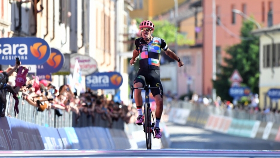 Беттиол победил на 18-м этапе «Джиро д'Италия», Власов — 45-й