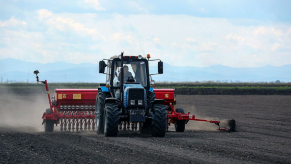 На развитие сельского хозяйства в Ставропольском крае направят 5,9 млрд рублей в 2022 году