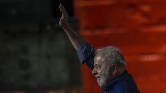 Путин поздравил Лулу да Силву с победой на выборах президента Бразилии