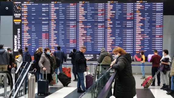 Ограничение полётов в 11 аэропортов юга и центральной части России продлено до 3 ноября