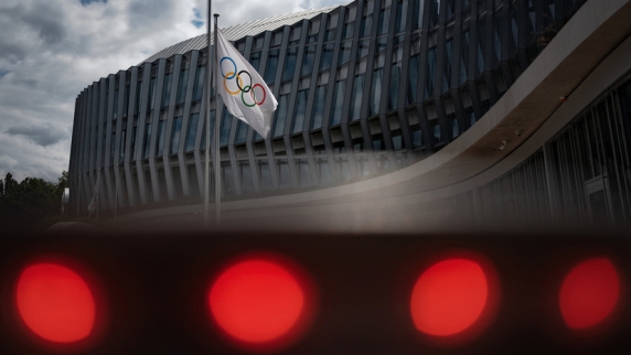 Власти Украины, Латвии, Литвы, Польши и Эстонии призвали МОК не допускать россиян на Олимп...
