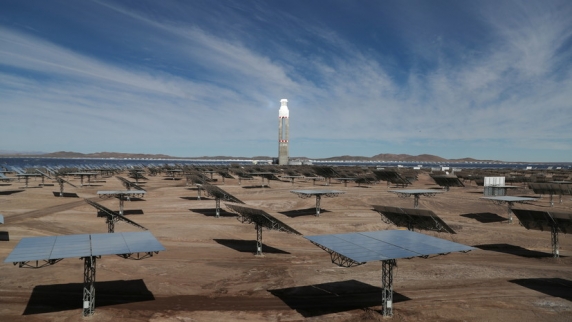 В Чили появился первый в Южной Америке <b>завод</b> солнечной энергии