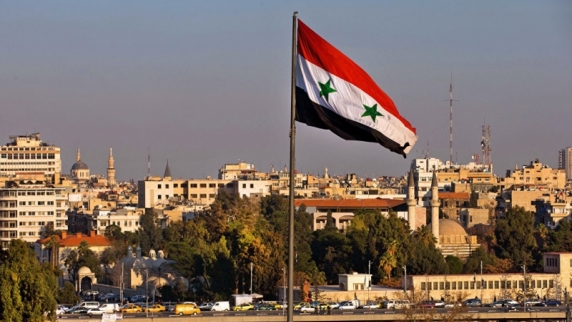 Сирия уверенно возвращается к <b>мир</b>ной жизни — только за минувшие сутки в свои дома в...