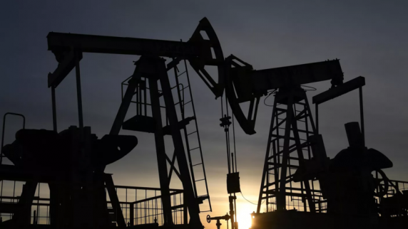 <b>Казахстан</b> продлит сокращение добычи нефти