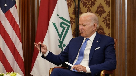 Байден предложил премьеру <b>Ирак</b>а поддержку в деэскалации трений в регионе