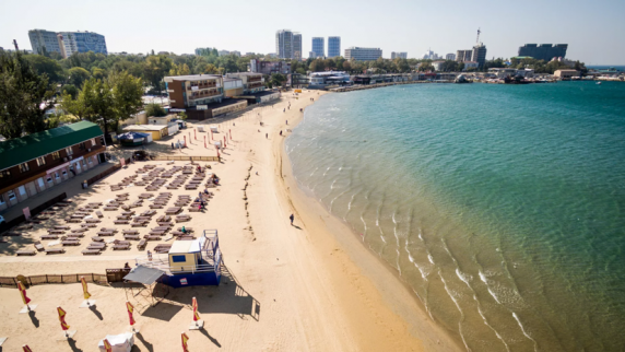 В Анапе посетителям пляжей запретили купаться из-за <b>шторм</b>а