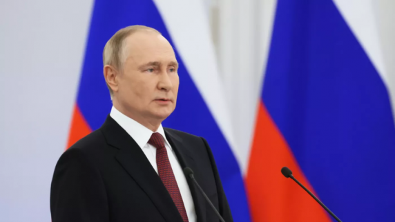 Путин — о возможности влиять на молодёжь: надо объяснять позицию через информационную рабо...