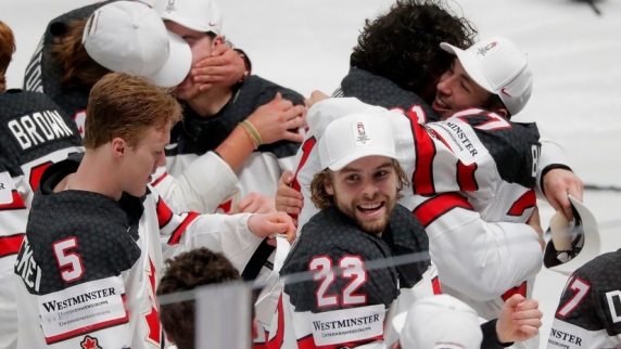 Канада победила Финляндию в овертайме финала чемпионата мира по хоккею