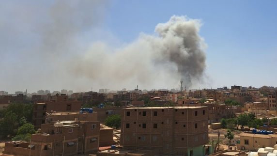 Число погибших мирных жителей в столкновениях в <b>Судан</b>е возросло до 866