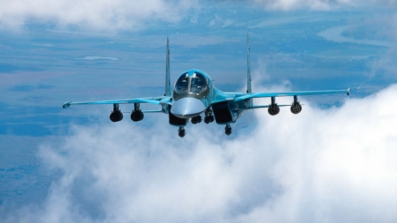 Экипажи новейших <b>Су-34</b> выполнили полеты в стратосферу в сверхзвуковом режиме