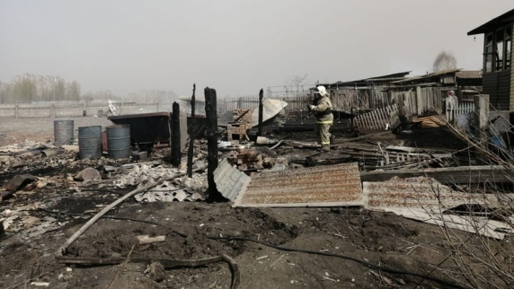 <b>МЧС</b>: около 200 строений загорелись в результате пожаров в Красноярском крае