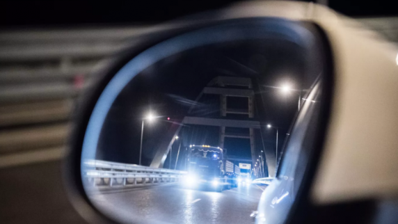 Оперштаб сообщил, что длина пробки перед <b>Крым</b>ским мостом со стороны Кубани превысил...