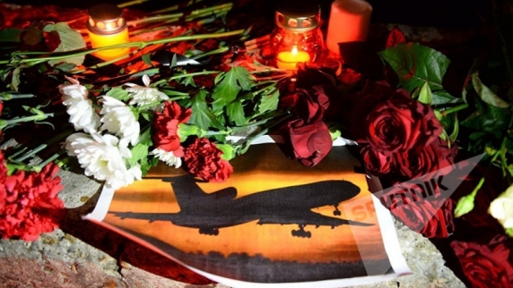 <b>Американцы</b> спели российский гимн в память о жертвах крушения Ту-154 (Видео)