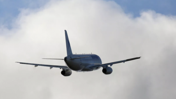 Минпромторг не ожидает дефицита запчастей к самолёту SSJ-100 в 2022 году
