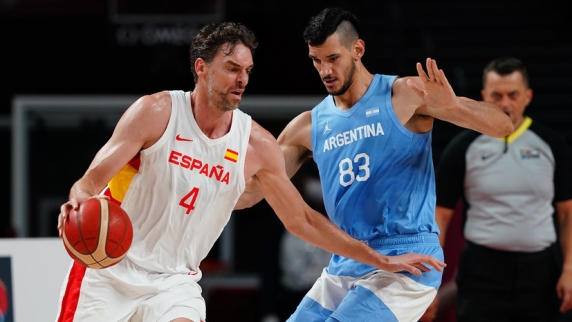 Испания обыграла Аргентину на олимпийском баскетбольном турнире