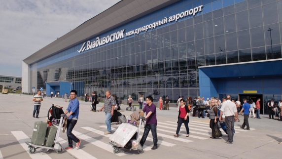 Самолёт Владивосток — Чита аварийно сел из-за неисправности двигателя