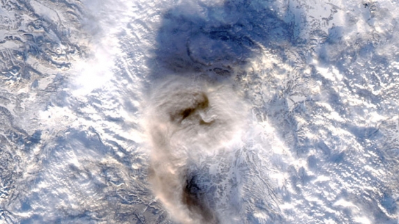 <b>Климат</b>олог Кокорин: извержение вулкана на Камчатке может вызвать глобальное похолод...