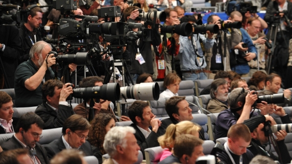 Журналистам RT и «Спутника» <b>запрет</b>или участвовать в конференции по защите СМИ в Лон...